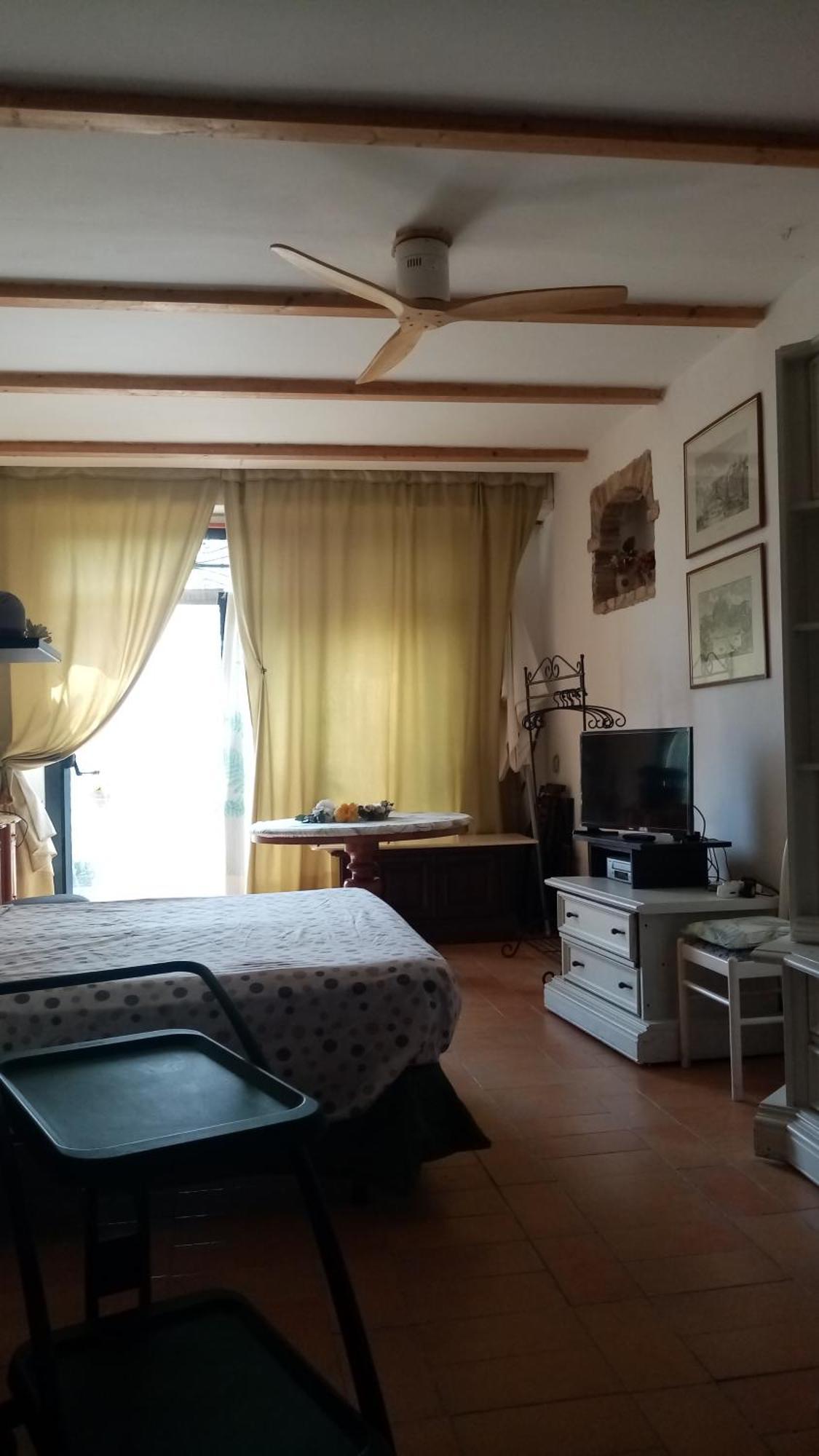 Abruzzocasacampagna Collecorvino - Monolocale Con Mini-Cucina, Giardino E Parcheggio Villa Екстериор снимка