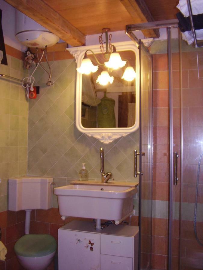 Abruzzocasacampagna Collecorvino - Monolocale Con Mini-Cucina, Giardino E Parcheggio Villa Екстериор снимка